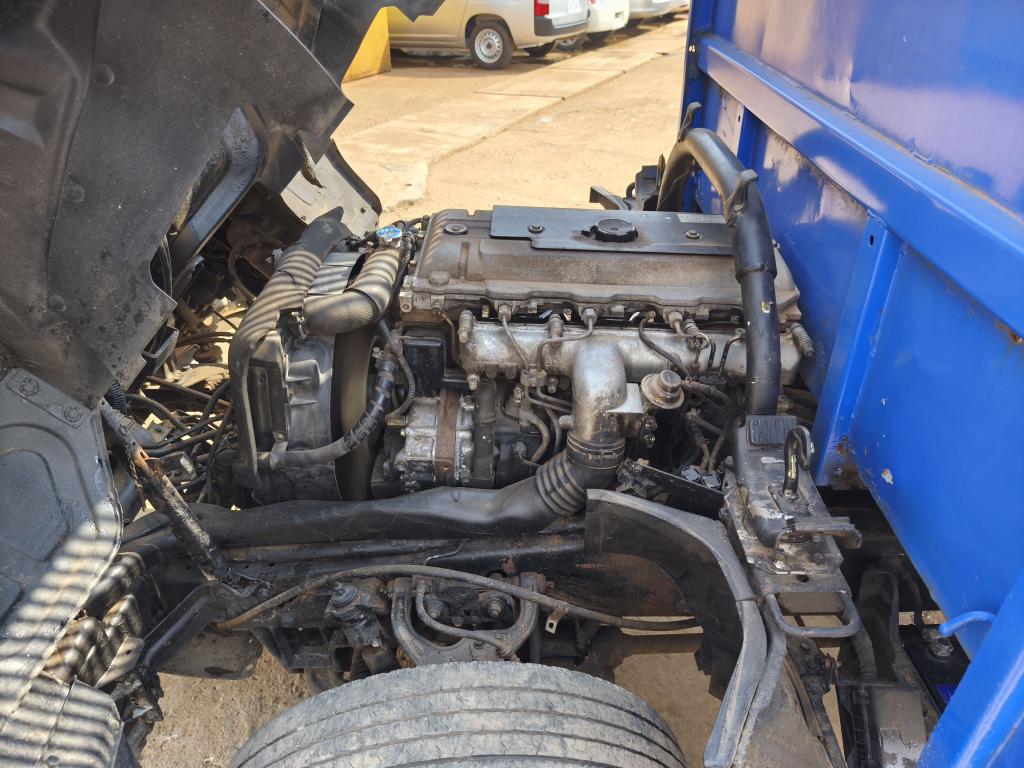 FUSO CANTER