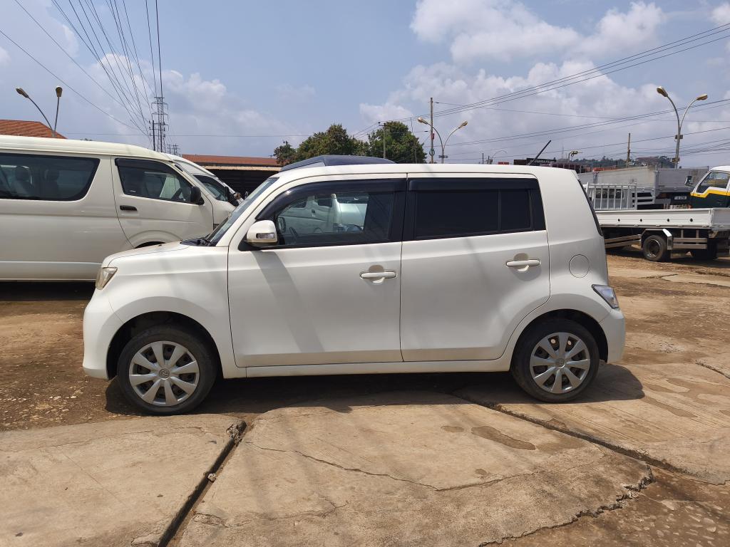 Toyota BB