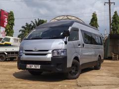 Toyota HIACE (Drone)