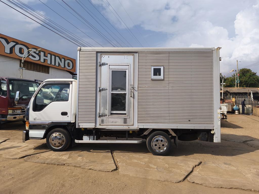 Isuzu ELF