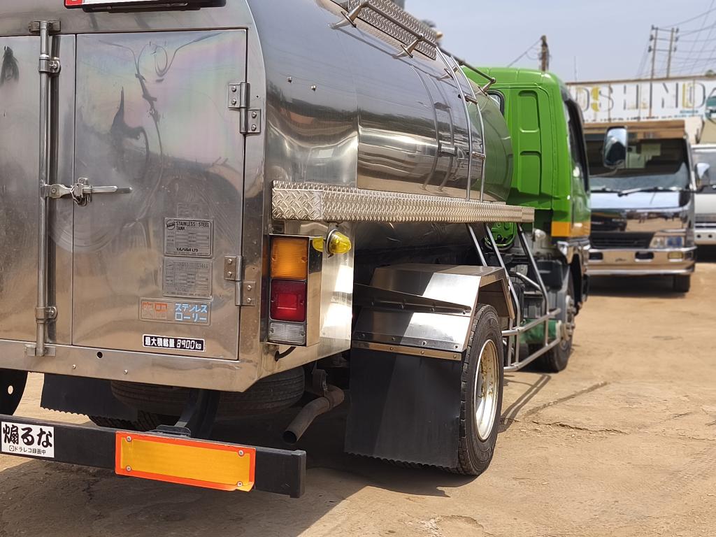 FUSO CANTER