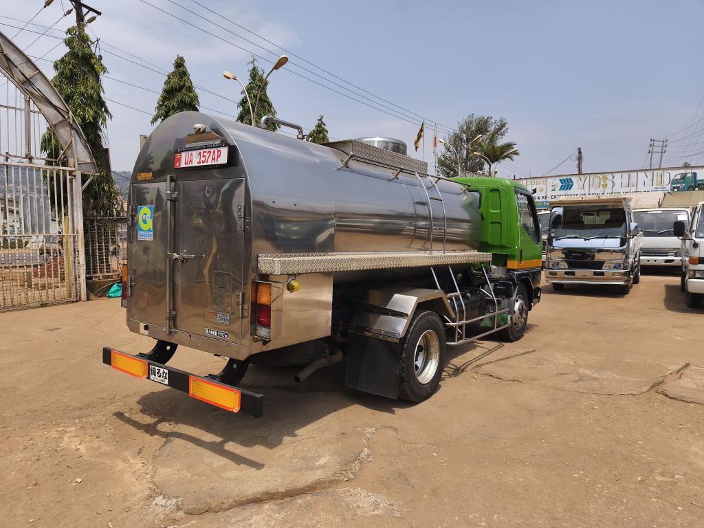 FUSO CANTER