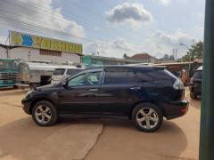 Toyota HARRIER (Kawundo)