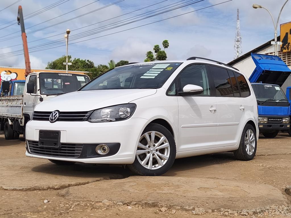 Used September 2011 Volks Wagen GOLF TOURAN mini van for sale 03676