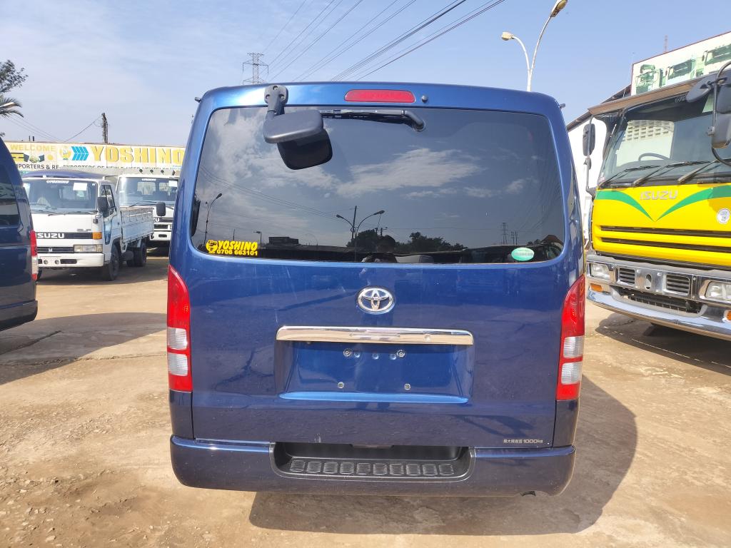 Toyota HIACE (Drone)