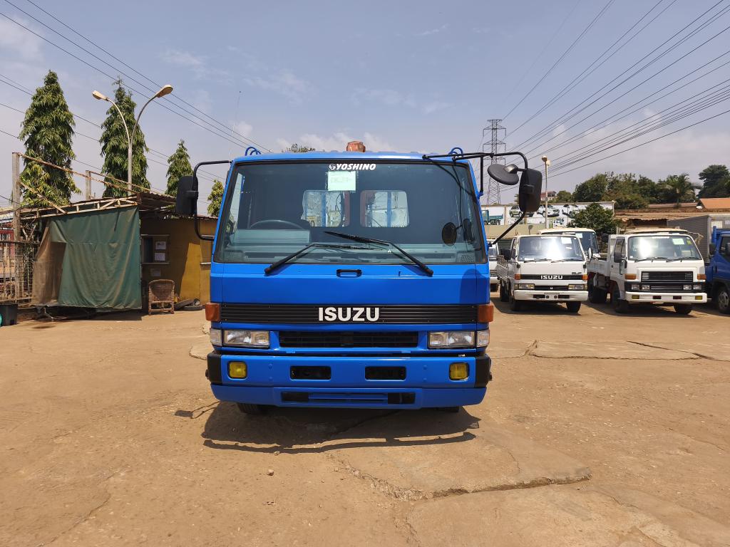 Isuzu FORWARD