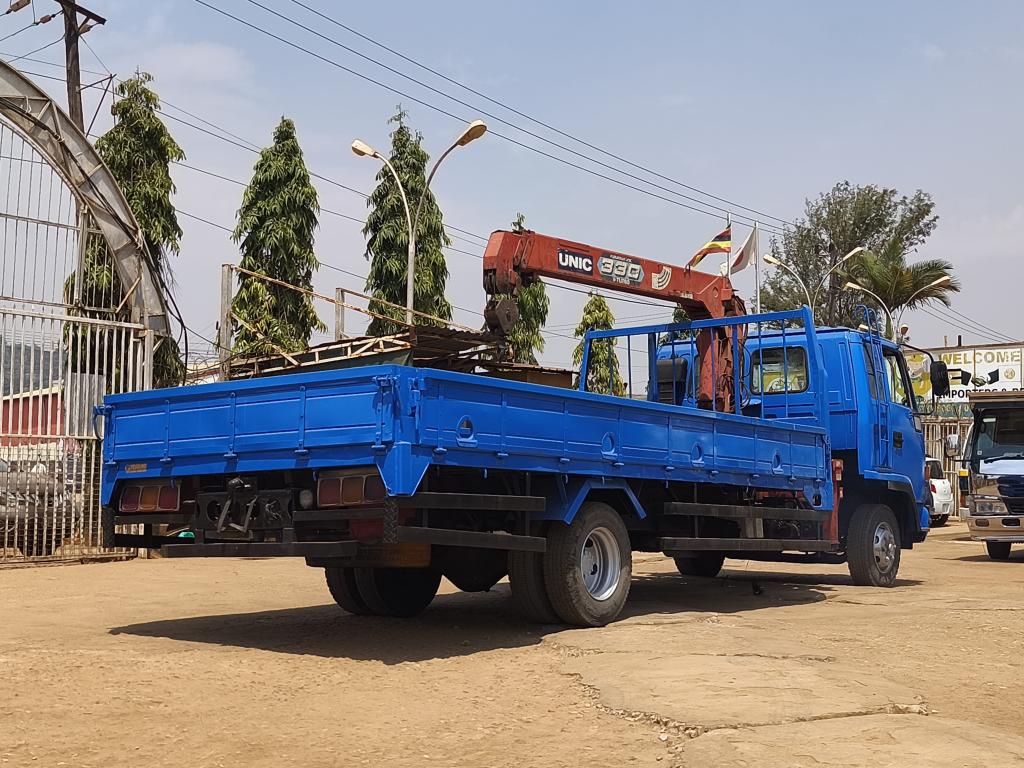 Isuzu FORWARD