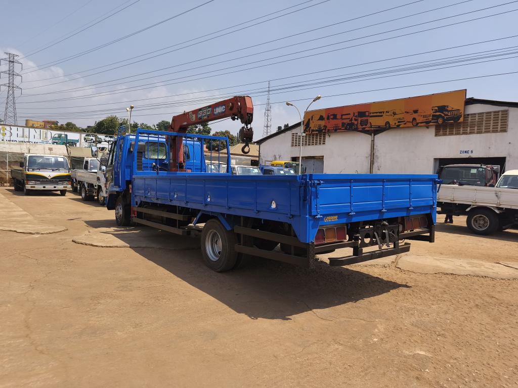 Isuzu FORWARD