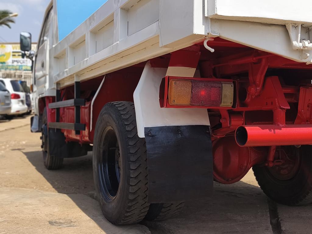 Hino RANGER