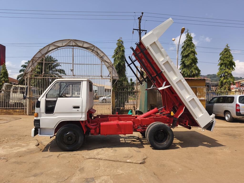 Hino RANGER