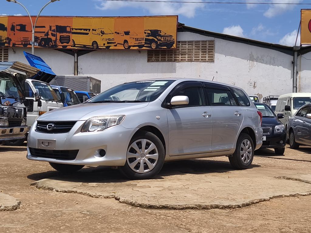 Used September 2011 Toyota COROLLA FIELDER wagon for sale 03702