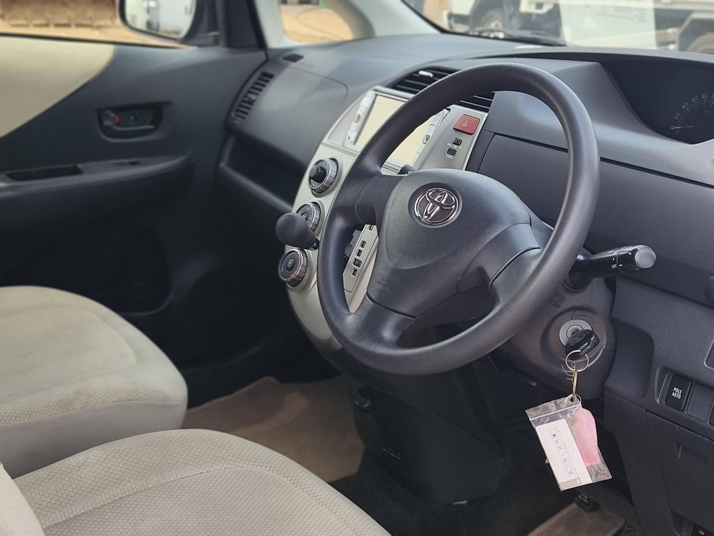 Toyota RACTIS 