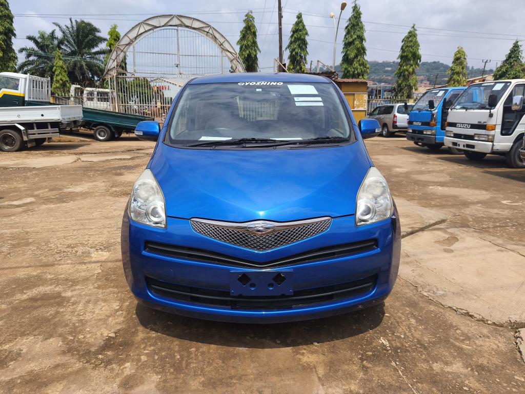 Toyota RACTIS 