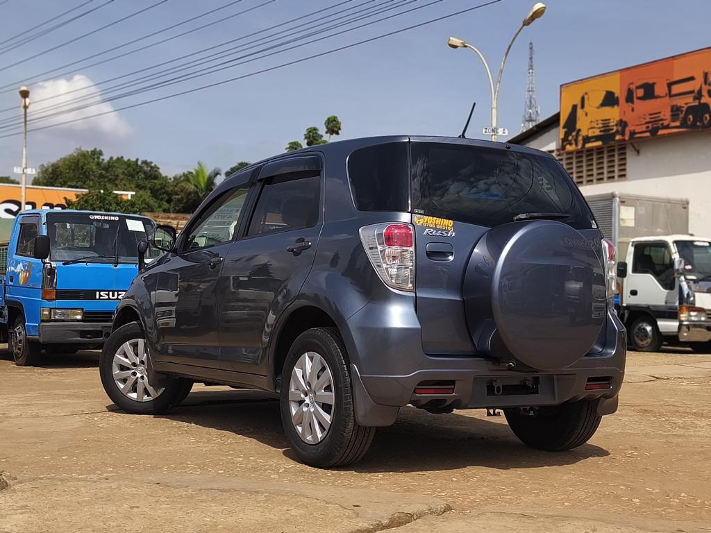 Toyota RUSH
