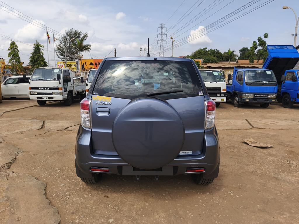 Toyota RUSH