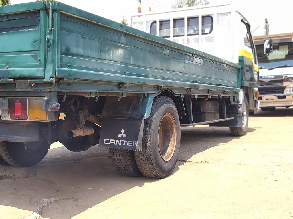 FUSO CANTER