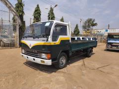 FUSO CANTER