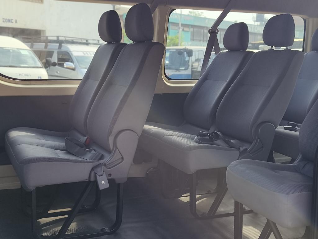 Toyota HIACE (Drone)
