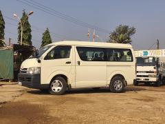 Toyota HIACE (Drone)