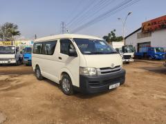 Toyota HIACE (Drone)