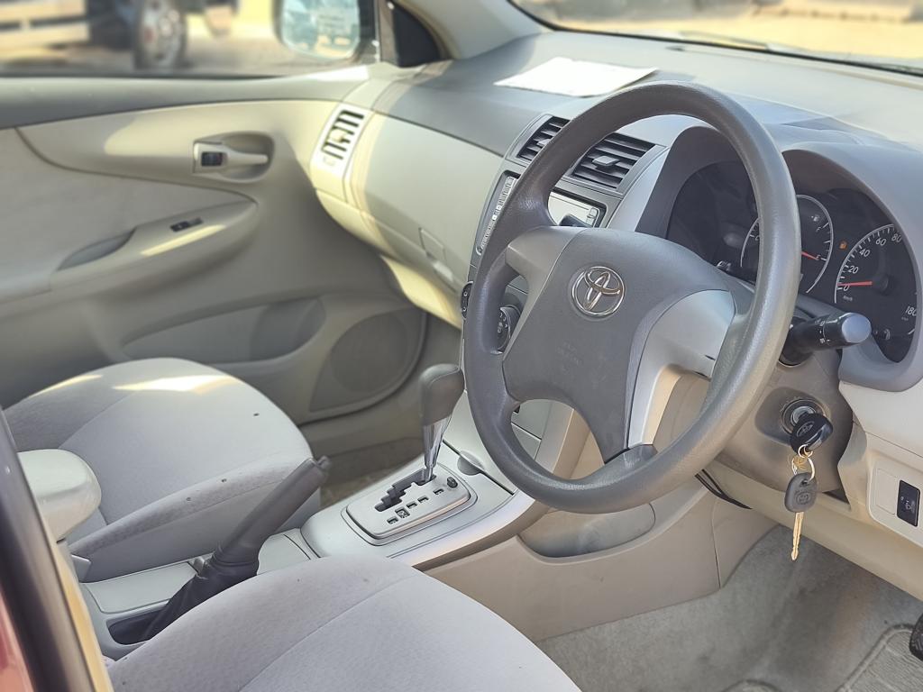 Toyota COROLLA 　AXIO