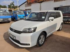 Toyota COROLLA　RUMION