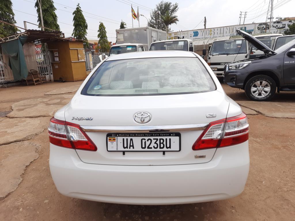 Toyota PREMIO