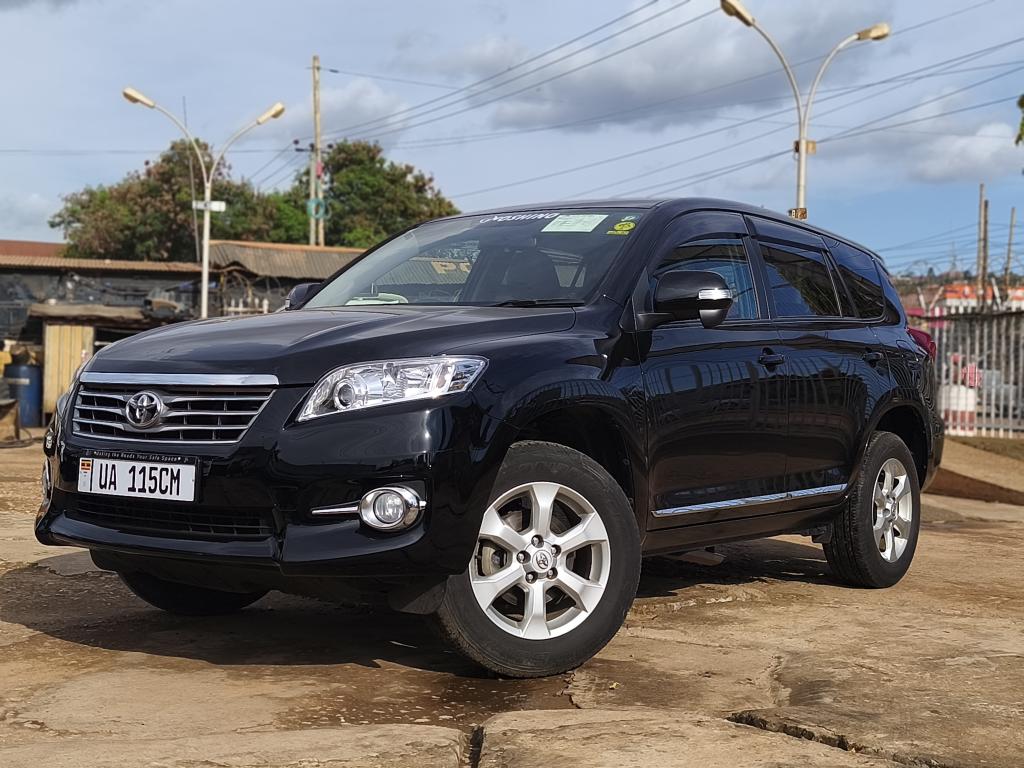 Used July 2010 Toyota VANGUARD suv for sale 03809
