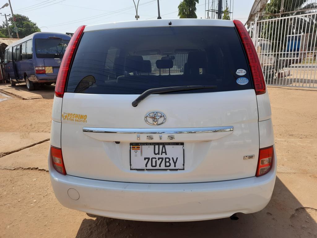Toyota Ｉｓｉｓ