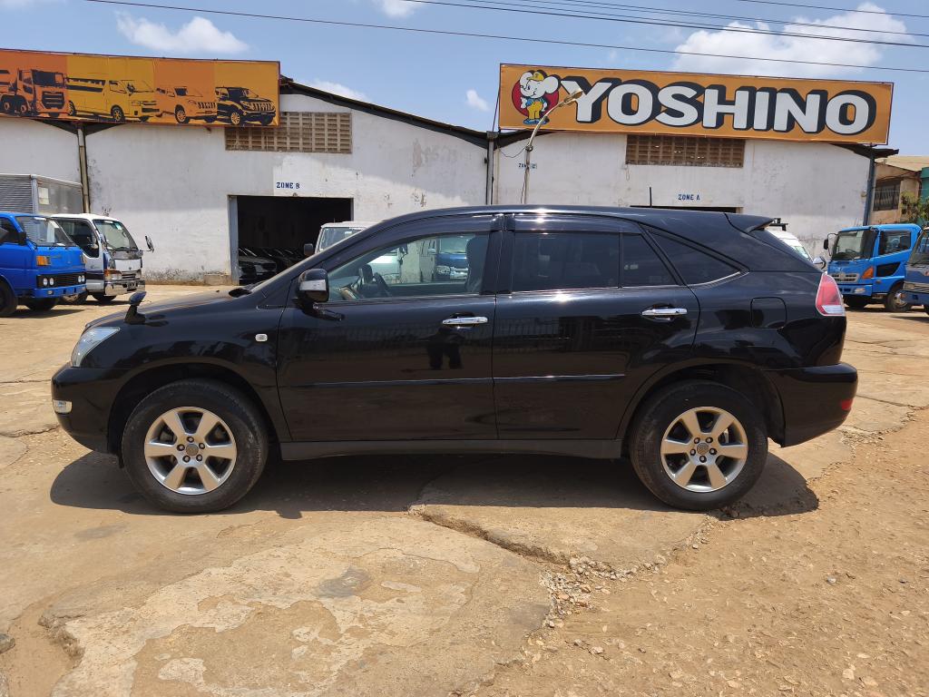 Toyota HARRIER (Kawundo)