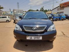 Toyota HARRIER (Kawundo)
