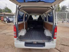 Toyota HIACE (Drone)