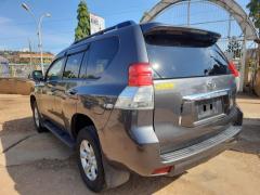 Toyota LANDCRUISER PRADO