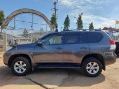 Toyota LANDCRUISER PRADO
