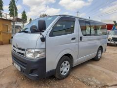 Toyota HIACE (Drone)