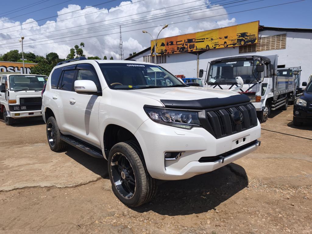 Toyota LANDCRUISER　PRADO