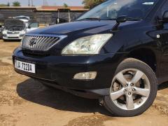 Toyota HARRIER (Kawundo)