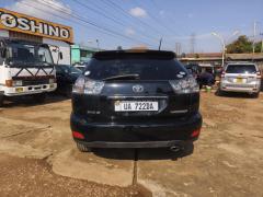 Toyota HARRIER (Kawundo)