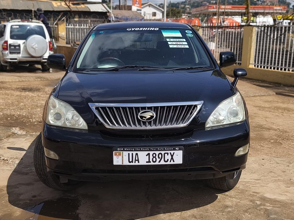 Toyota HARRIER (Kawundo)