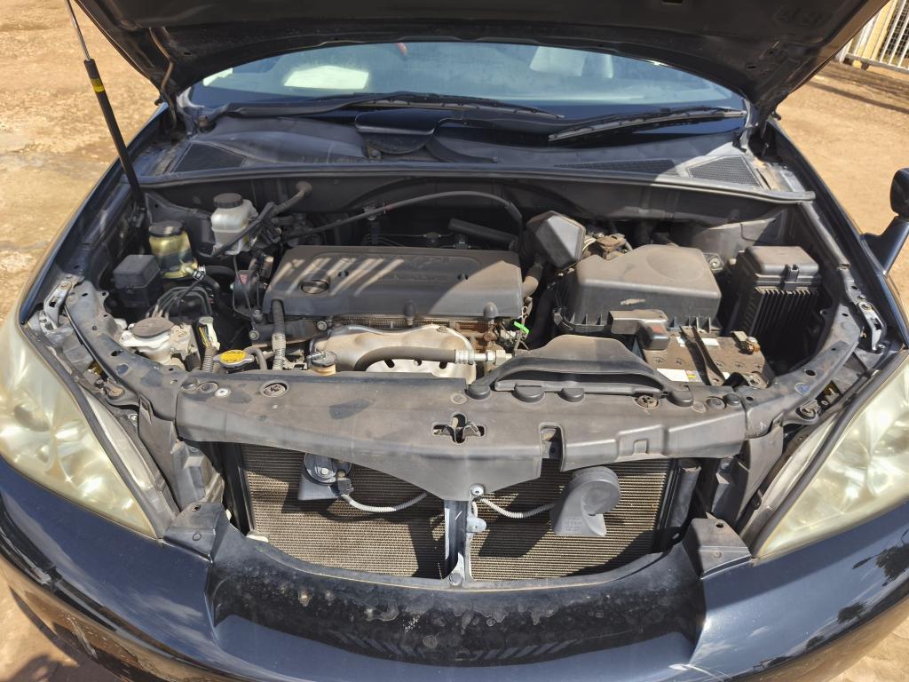 Toyota HARRIER (Kawundo)