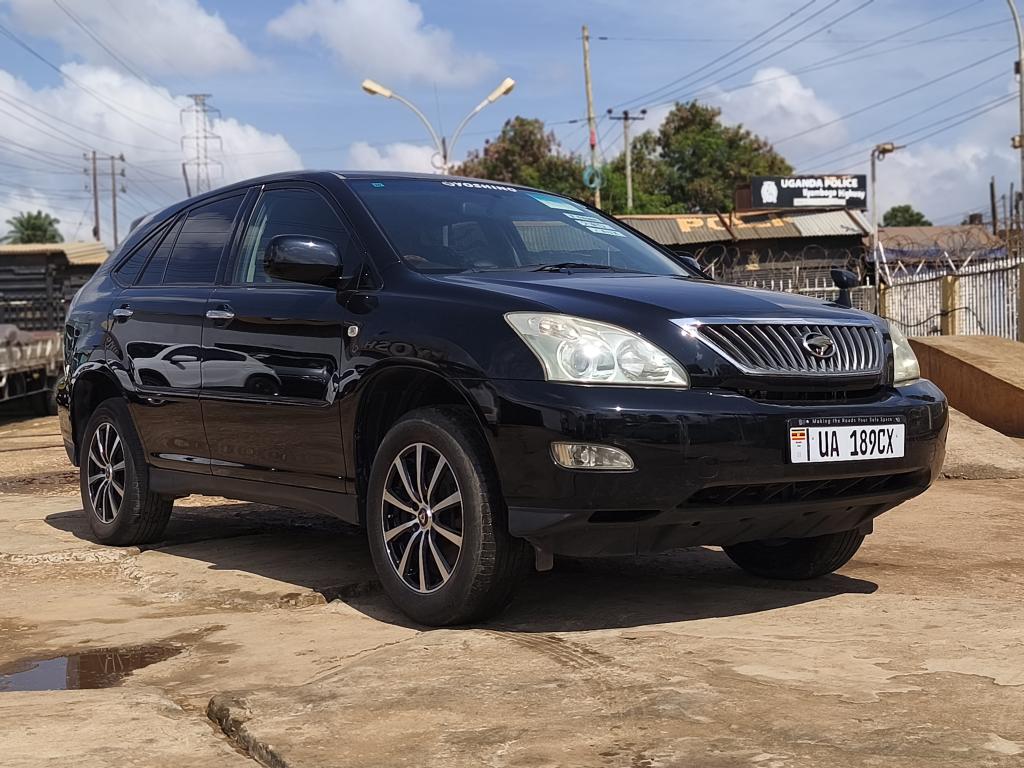 Toyota HARRIER (Kawundo)
