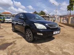 Toyota HARRIER (Kawundo)