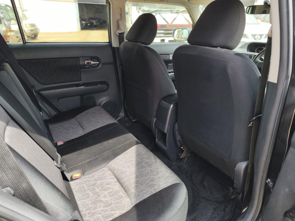 Toyota COROLLA RUMION