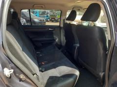 Toyota COROLLA　FIELDER