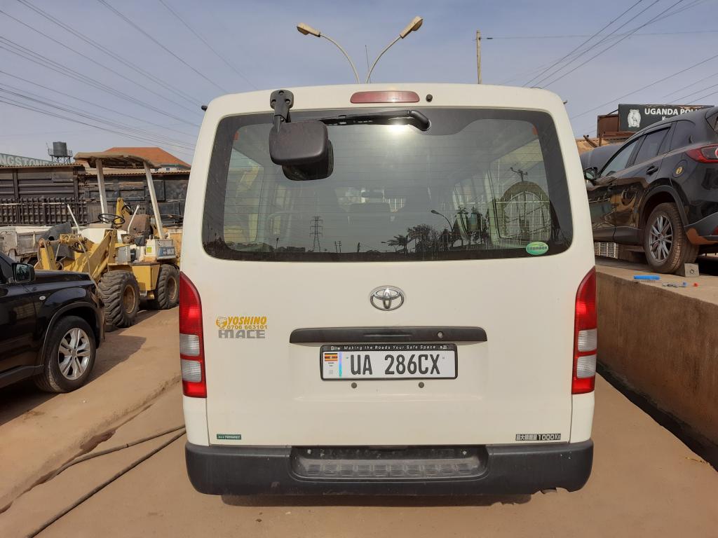 Toyota HIACE (Drone)