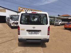 Toyota HIACE (Drone)