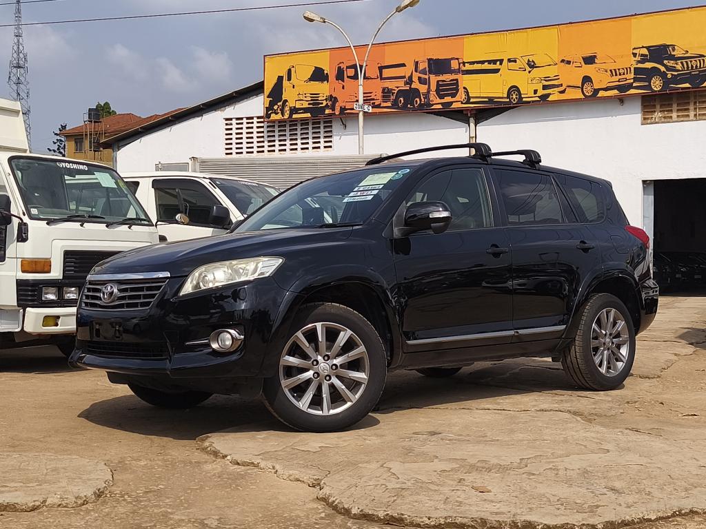 Used November 2013 Toyota VANGUARD suv for sale 03885