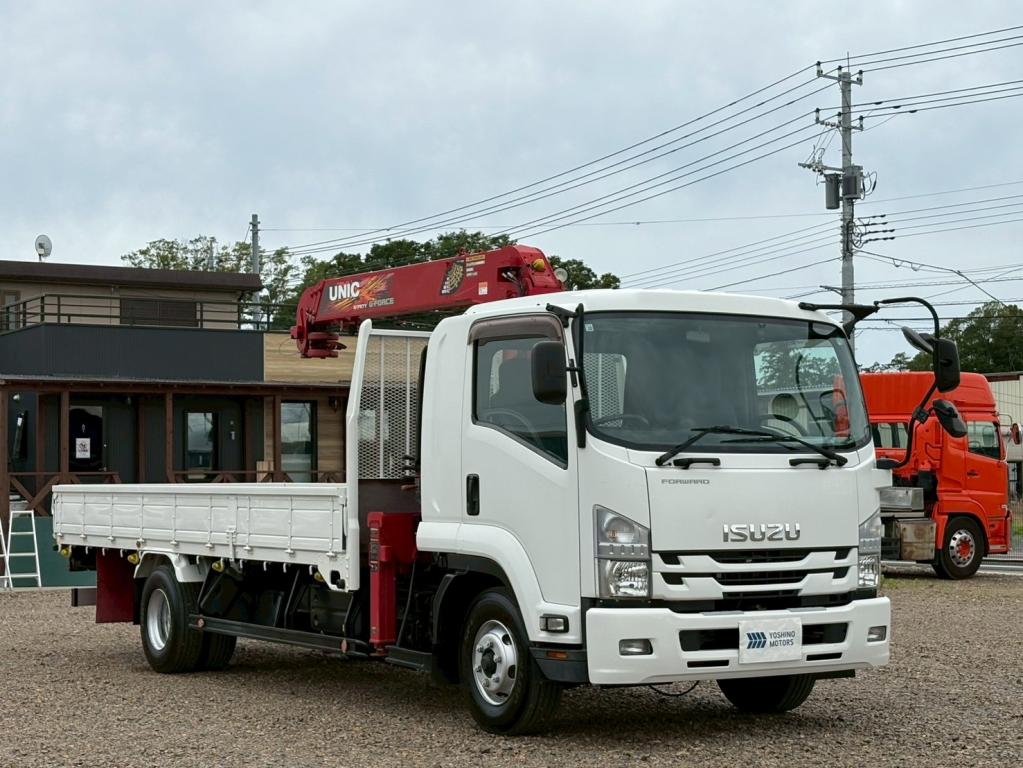 いすゞフォワード 中型クレーン付平ボディー - 低走行！標準巾☆4段