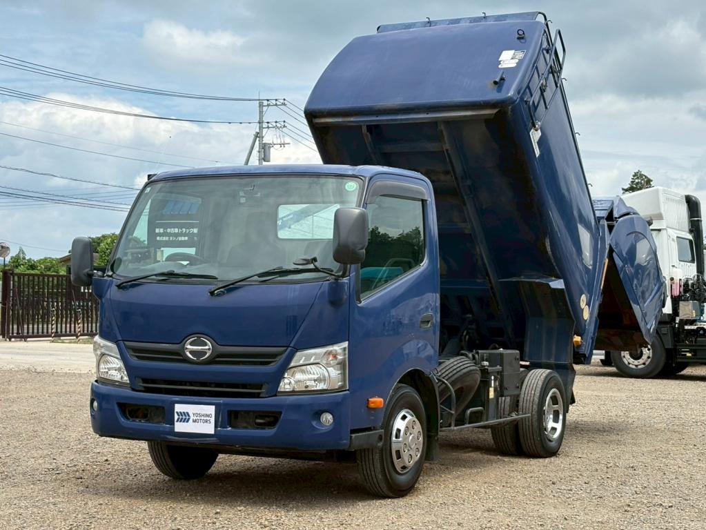 日野デュトロ 小型塵芥車 - 回転式☆6．5立米・ダンプ式・連続スイッチ