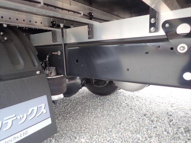 ウイング車 日野 H30年01月式 ウイング車 2pg Fd2abg 中古トラック販売 買取のヨシノ自動車